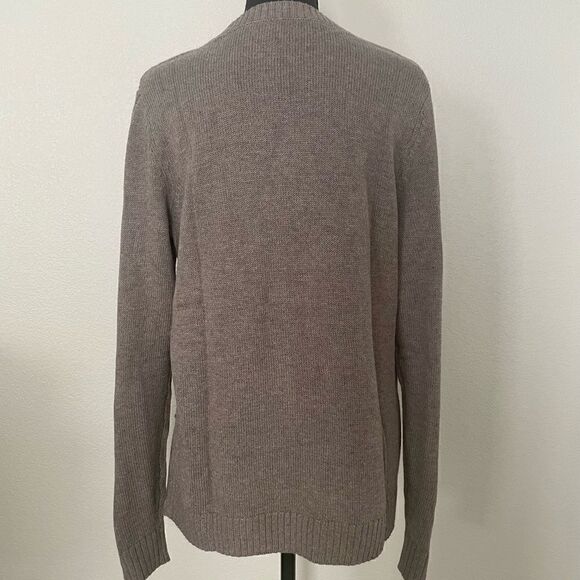 NWT Classic V-Neck Sweater  - Picture 5 of 6